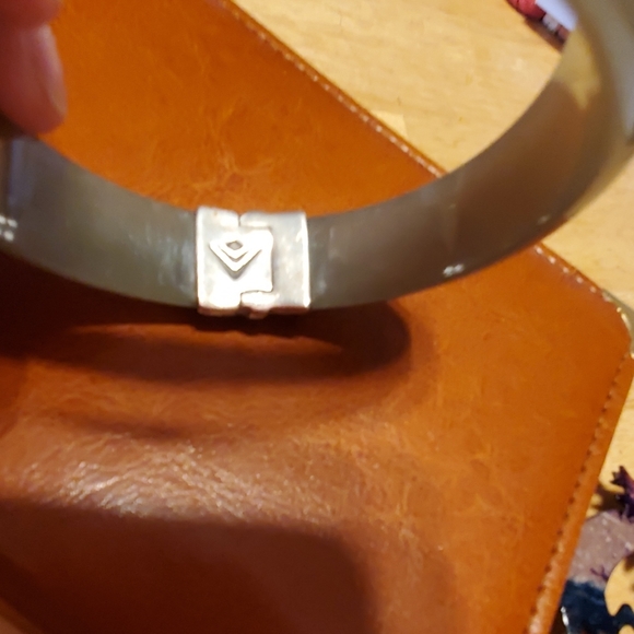 Silpada Hinged Bangle - Picture 2 of 6